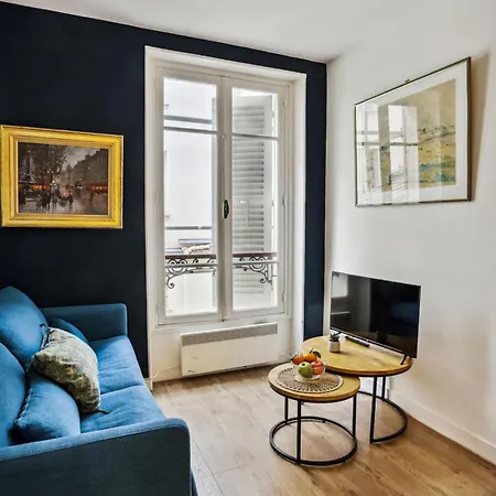 Invalides & Tour Eiffel - Cityapartmentstay *