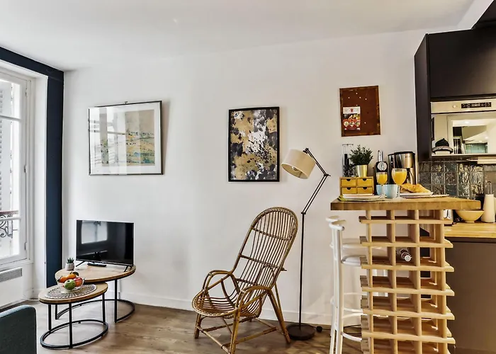 Invalides & Tour Eiffel - Cityapartmentstay Διαμέρισμα *